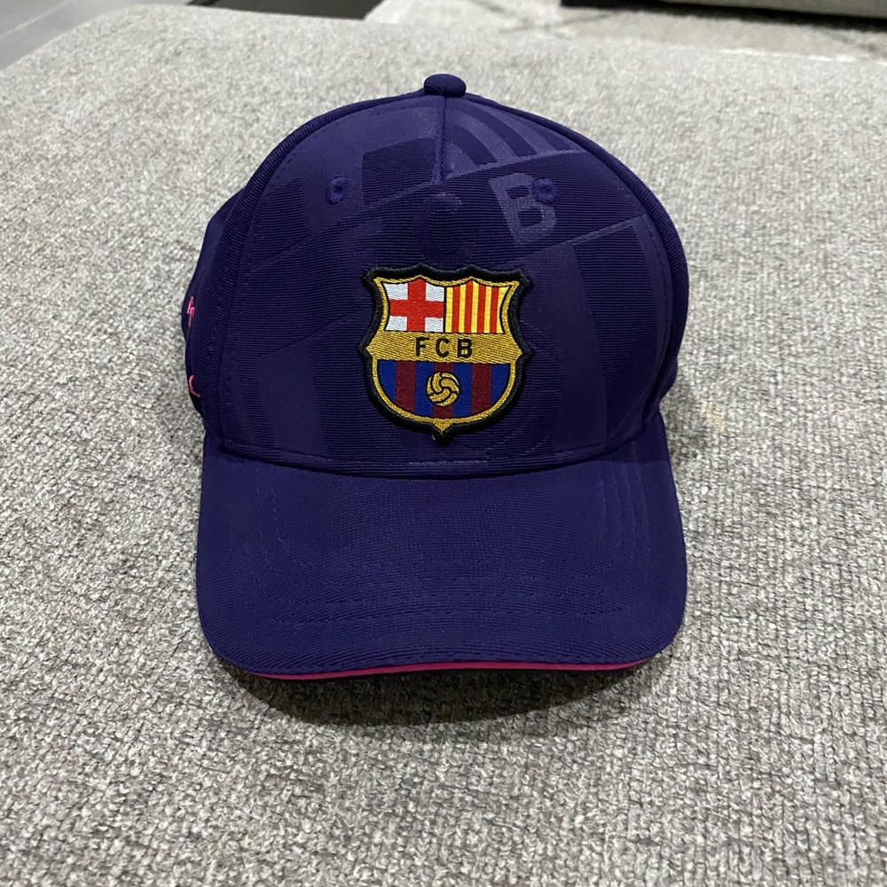 Purple Barcelona hat